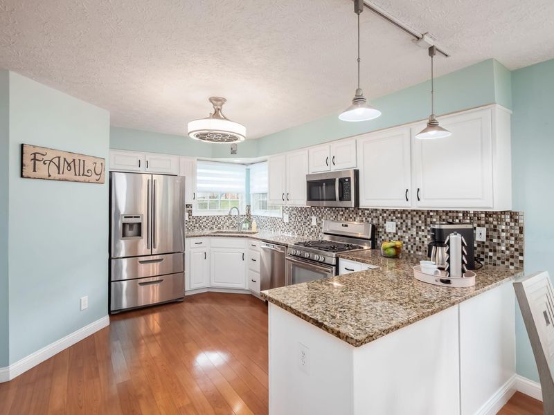 6411 Antoinette Court , Grove City, OH 43123 Photo 8