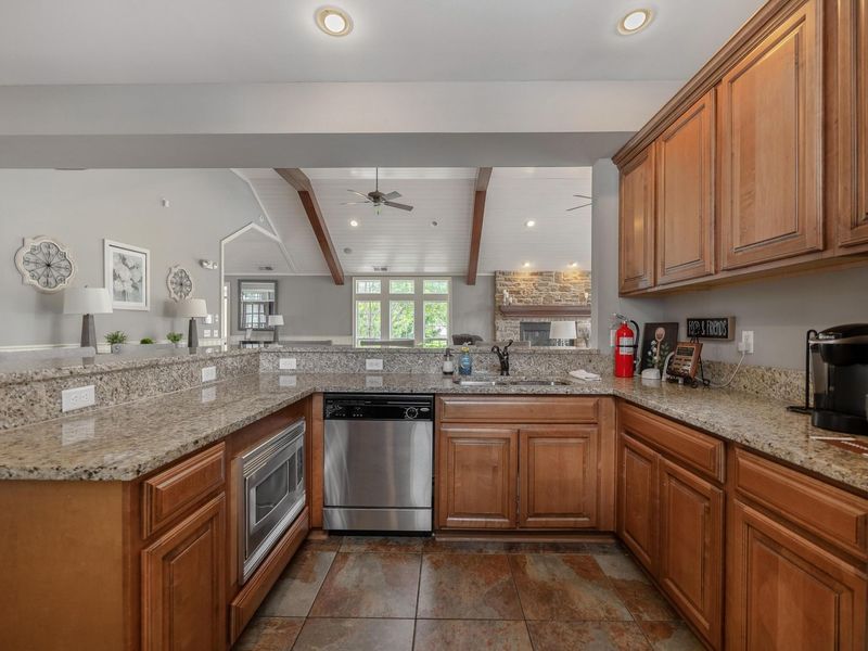 3953 Rue De Brittany, Unit 3953A, Columbus, OH 43221 Photo 45