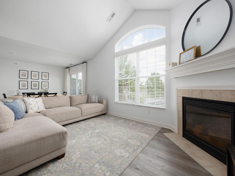 3953 Rue De Brittany, Unit 3953A, Columbus, OH 43221 Photo 5