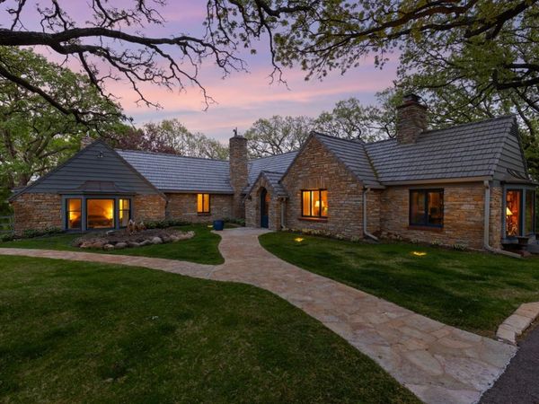 10300 Riverview Road , Eden Prairie, MN 55347