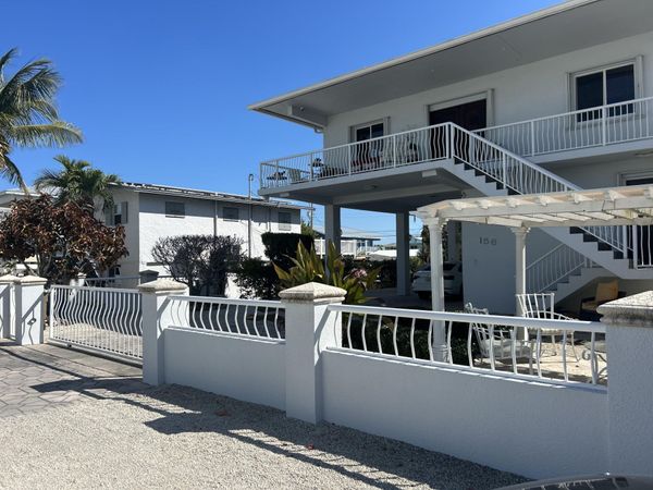 156 Marina Avenue, KEY LARGO, FL 33037