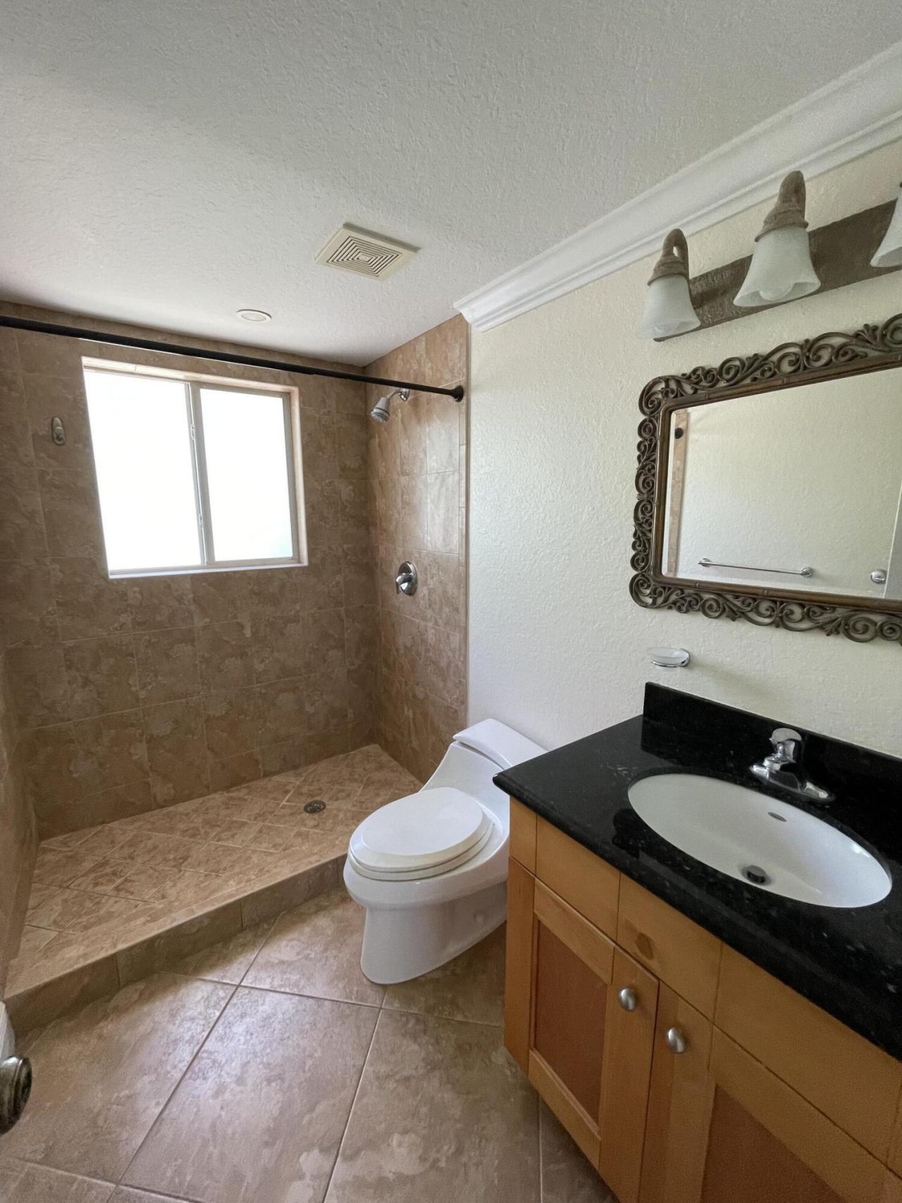 156 Marina Avenue, Key Largo, FL 33037 Photo