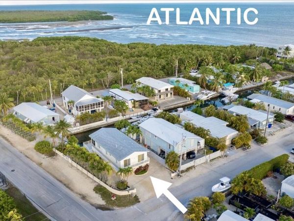 157 Mars Lane, Geiger, FL 33040