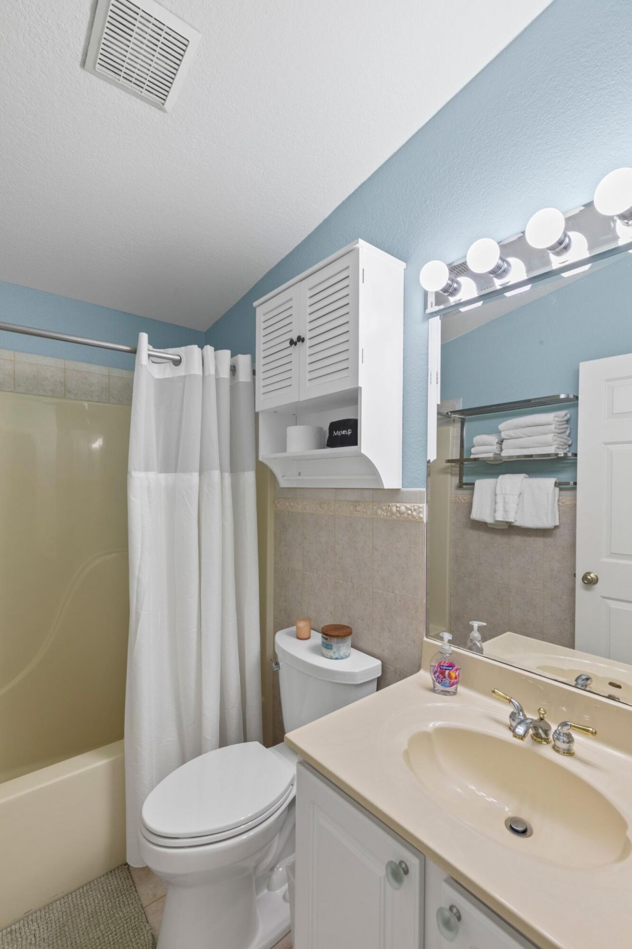 157 Mars Lane, Geiger, FL 33040 Photo