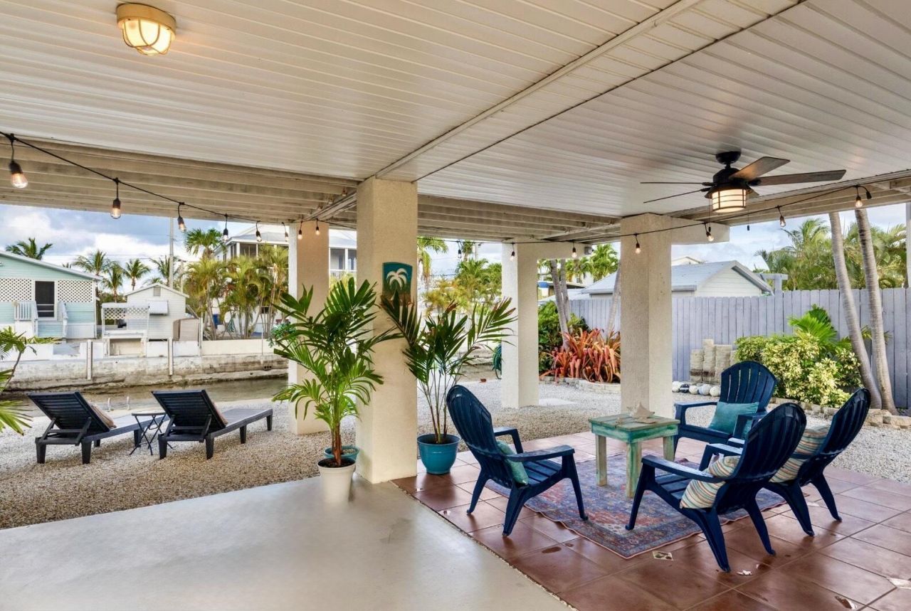 157 Mars Lane, Geiger, FL 33040 Photo