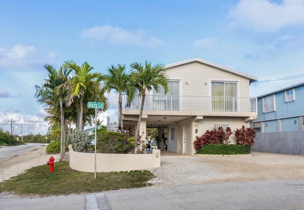 157 Mars Lane, Geiger, FL 33040 Photo