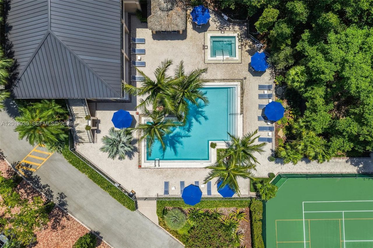 6226 Paradise Point Dr , Palmetto Bay, FL 33157 Photo