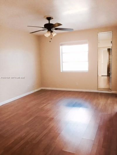236 Castlewood Dr , Unit 104, North Palm Beach, FL 33408 Photo