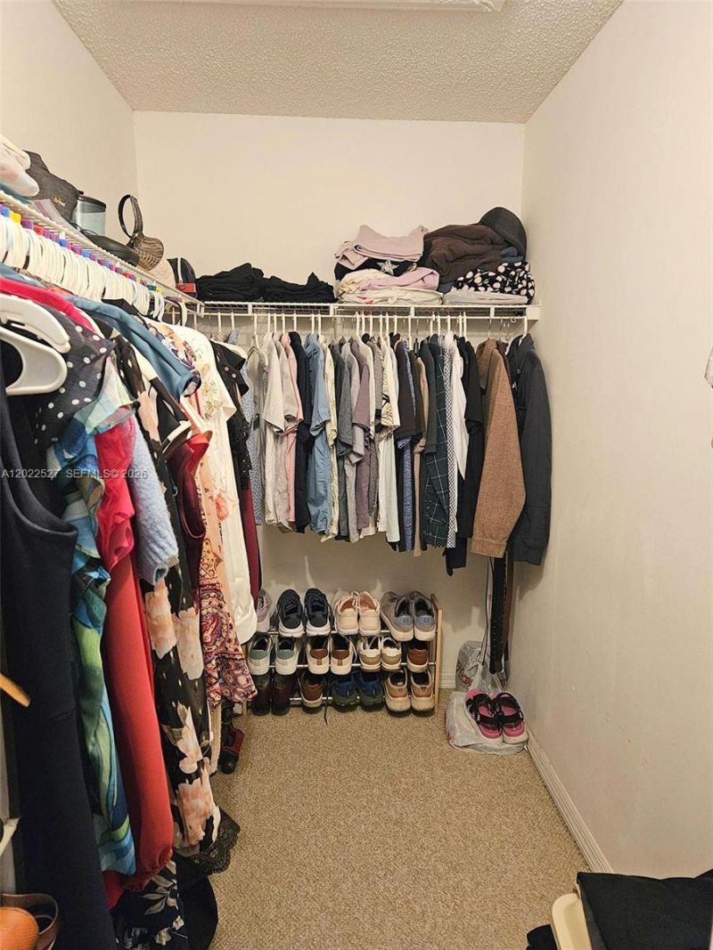 870 NE 212th Ter, Unit 2, Miami, FL 33179 Photo