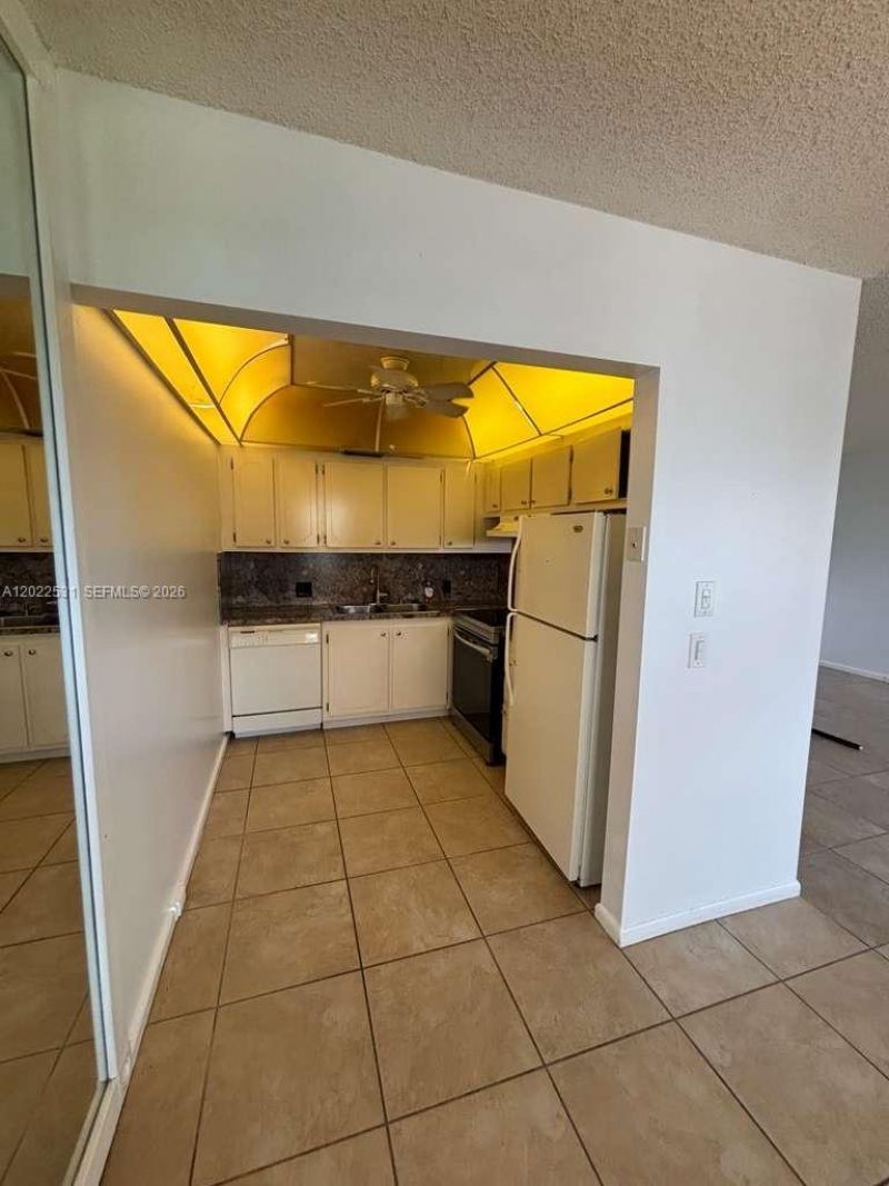 531 Fanshaw M, Unit 531, Boca Raton, FL 33434 Photo