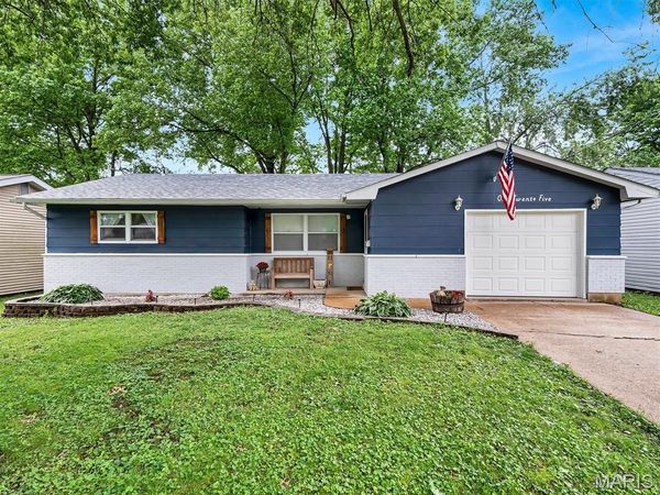 125 Vincent Street , Pacific, MO 63069
