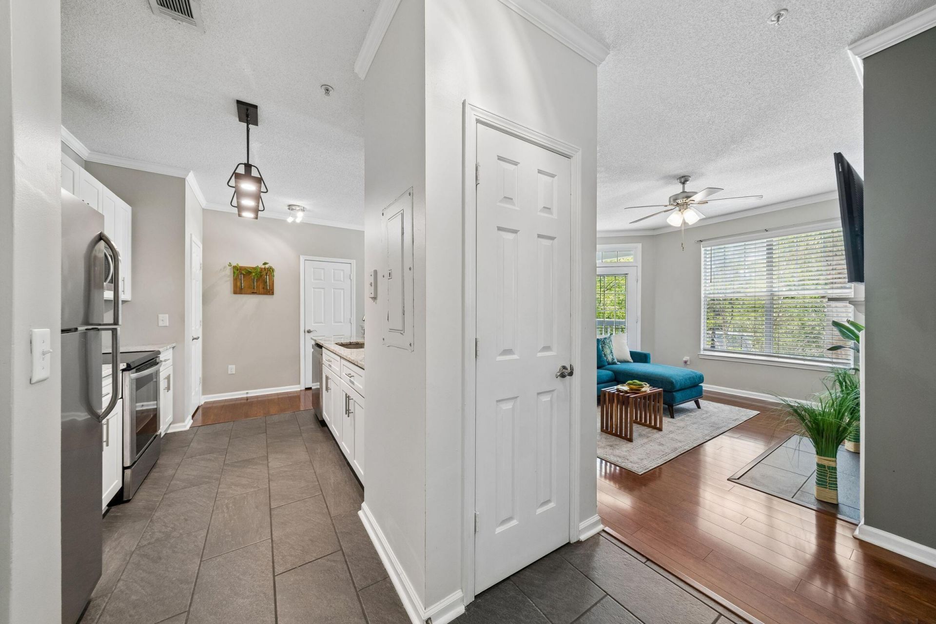 45 Sycamore Avenue Photo 23