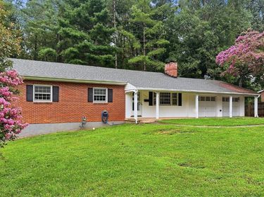 2044 Indian Hill Road, Lynchburg, VA 24503