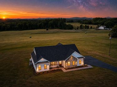 8607 Virginia Byway, Bedford, VA 24523