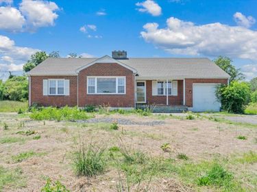 3956 S Amherst Highway, Amherst, VA 24572