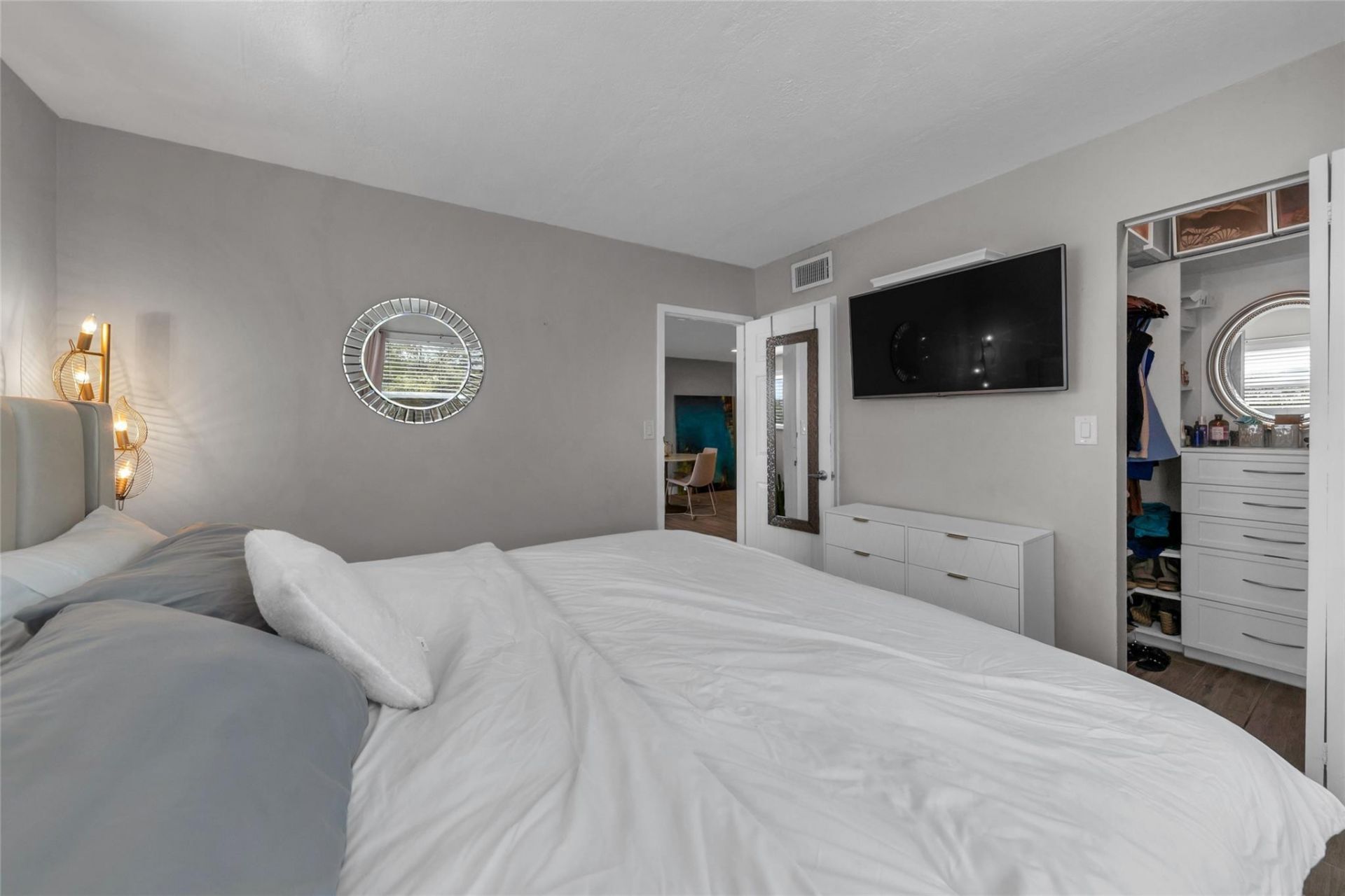 611 NE 14th Avenue, Unit 306, Fort Lauderdale, FL 33304 Photo