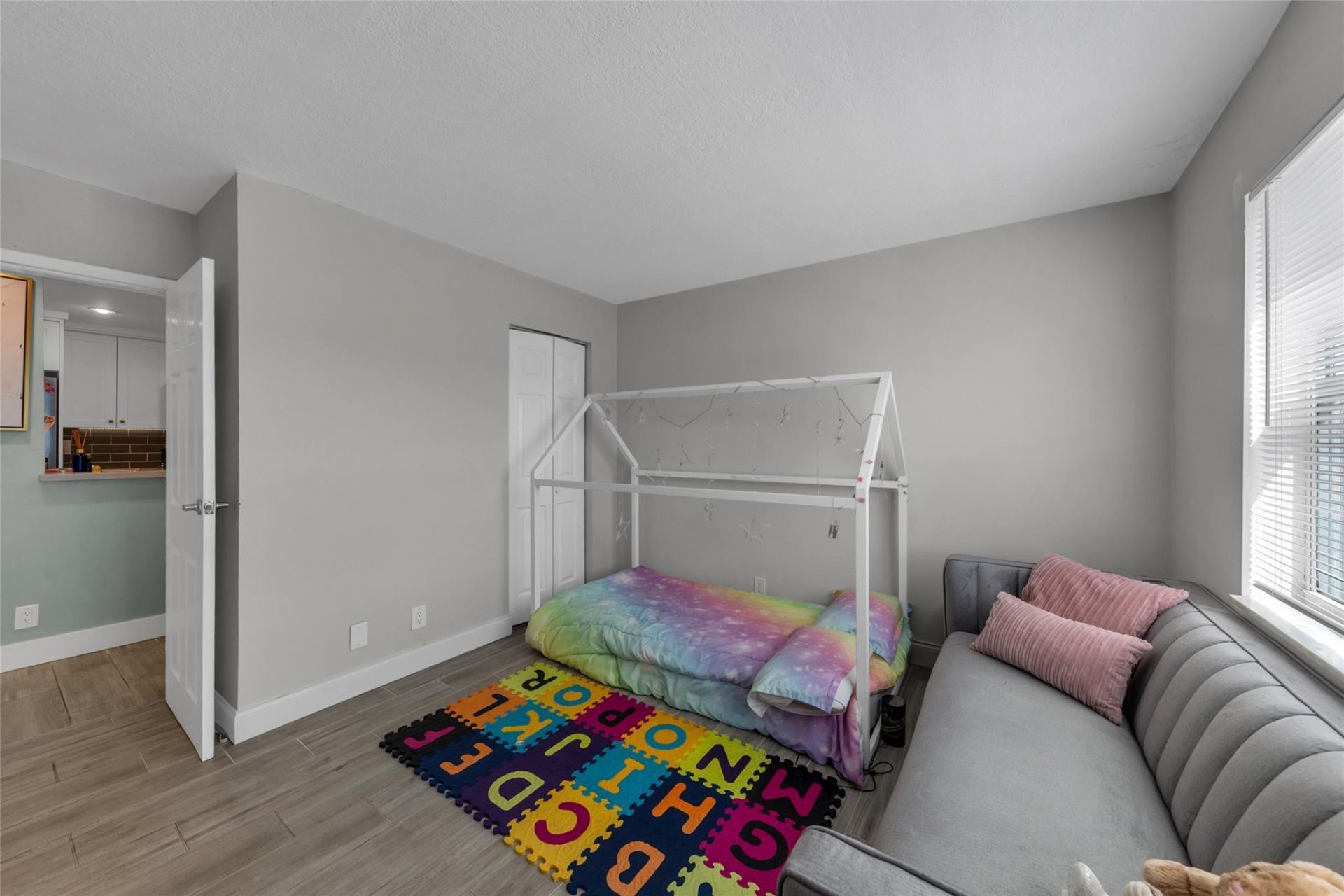 611 NE 14th Avenue, Unit 306, Fort Lauderdale, FL 33304 Photo
