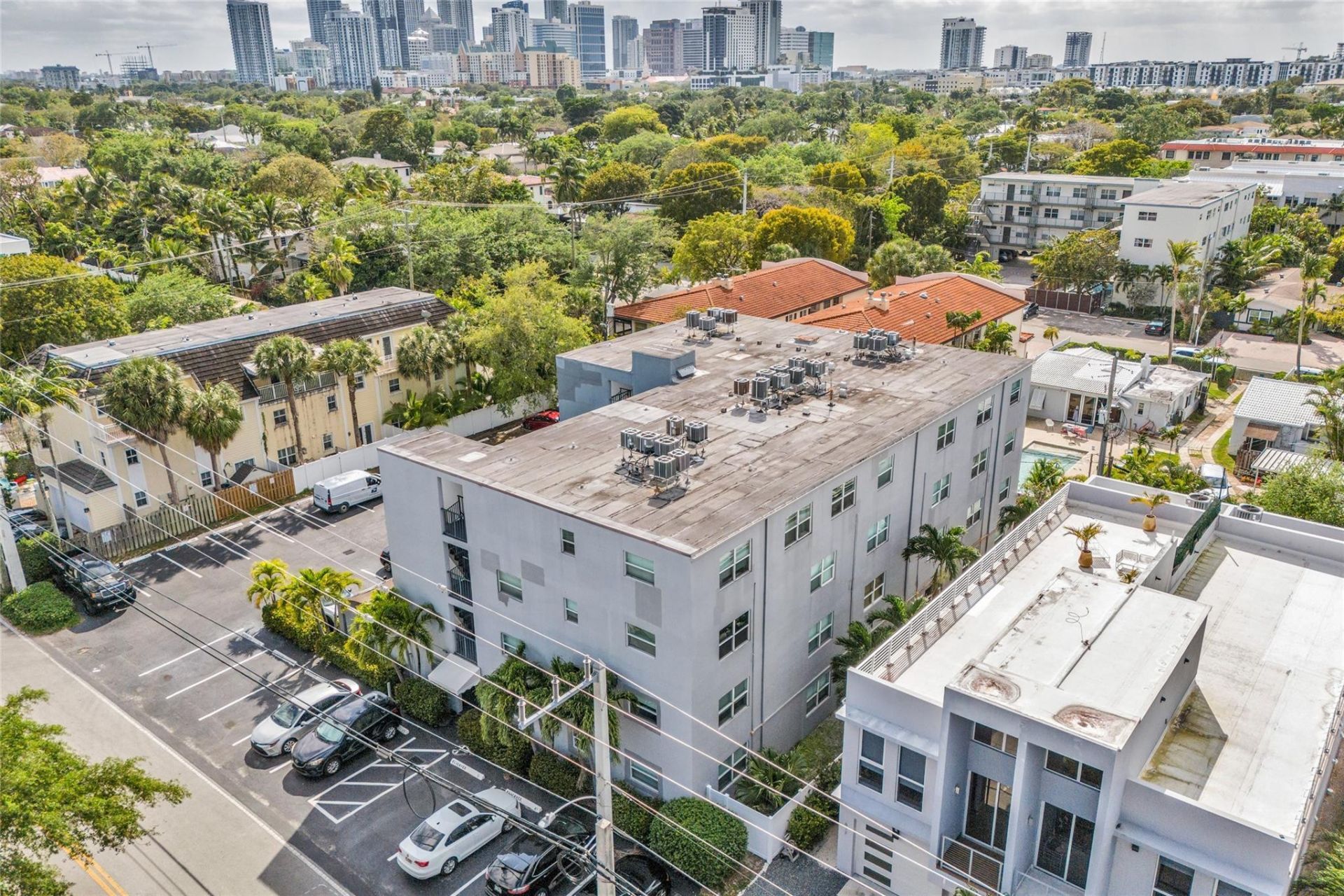 611 NE 14th Avenue, Unit 306, Fort Lauderdale, FL 33304 Photo