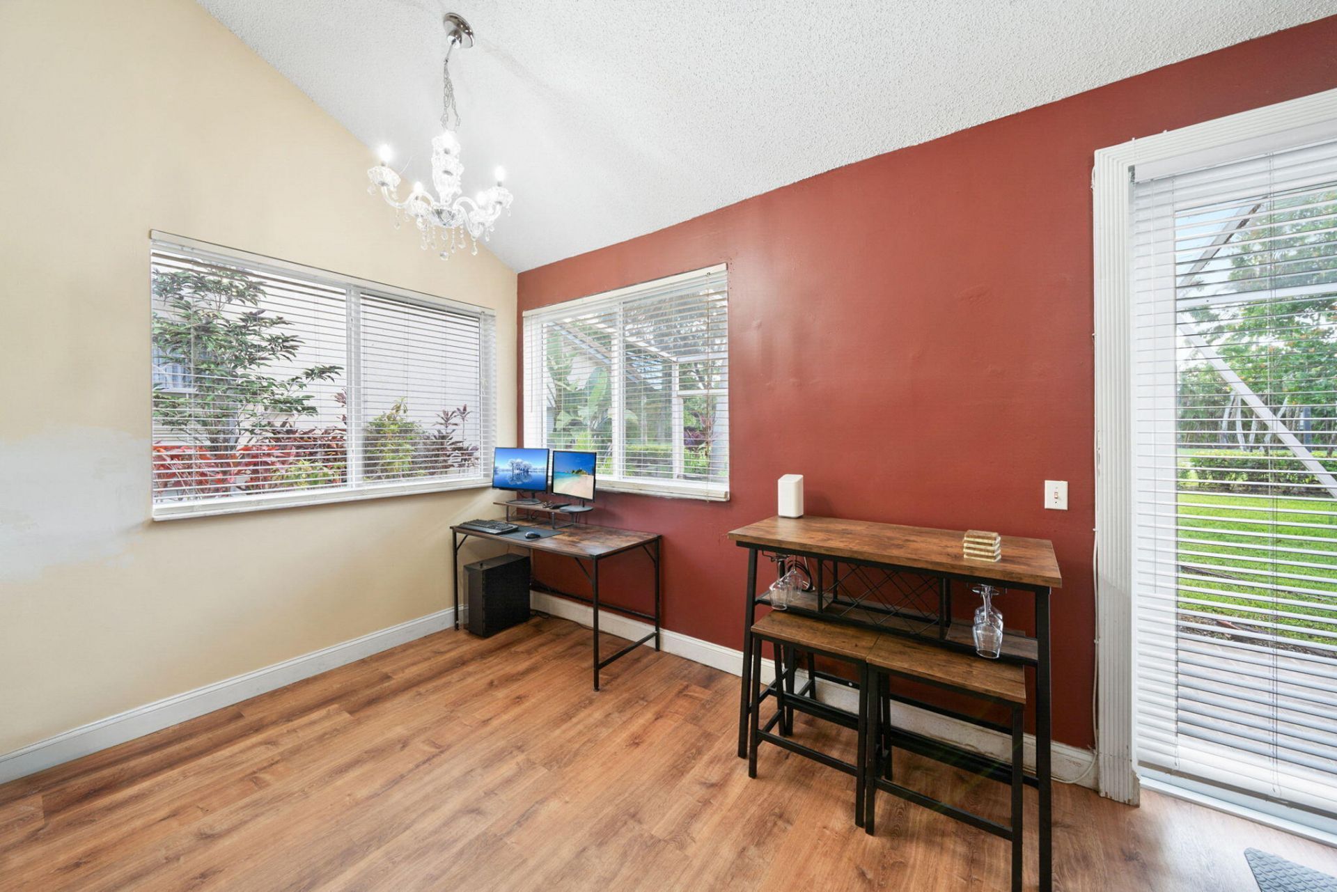 10569 Pelican Drive, Wellington, FL 33414 Photo
