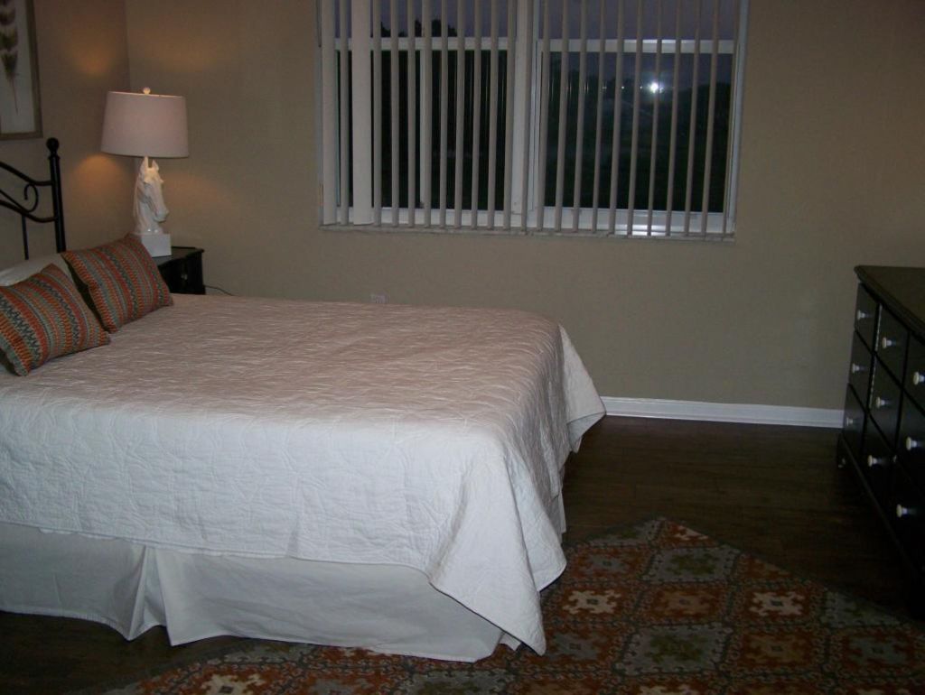 2100 Greenview Shores Boulevard, Unit 519, Wellington, FL 33414 Photo