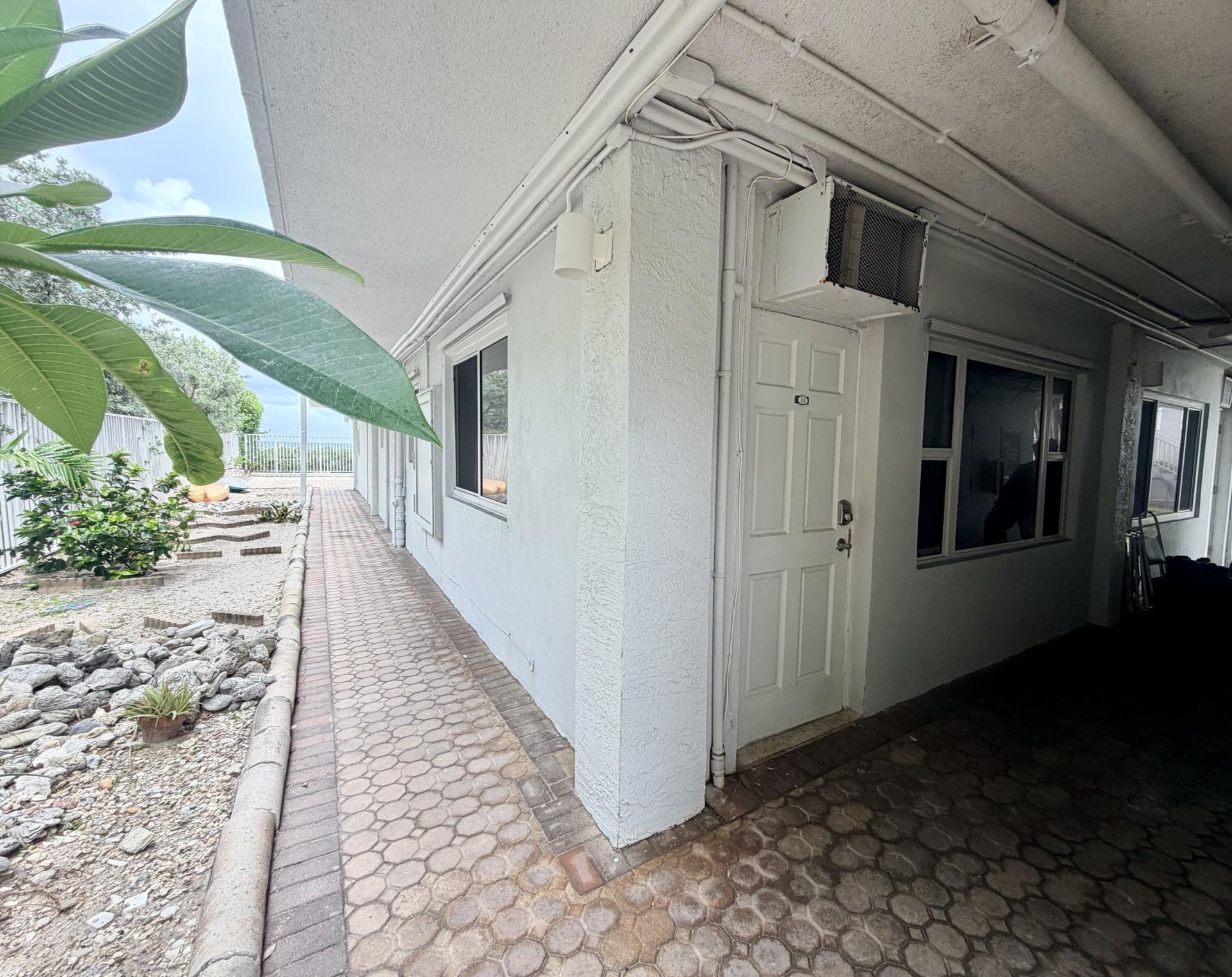 1480 S Ocean Boulevard, Unit 111, Lauderdale by the Sea, FL 33062 Photo
