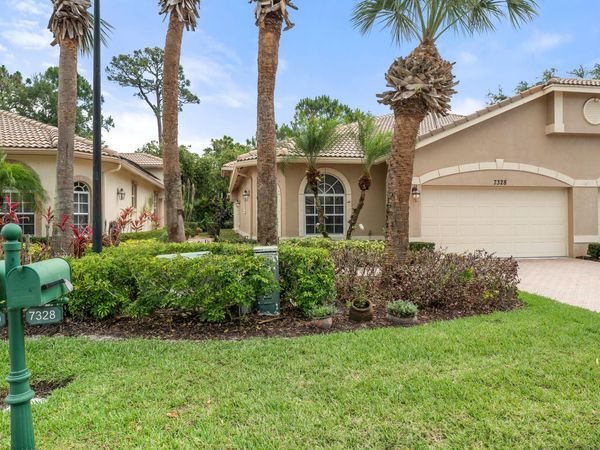 7328 Sea Pines Court, Port St. Lucie, FL 34986