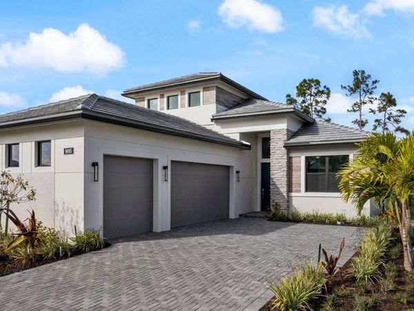 9695 St Germain Drive, Palm Beach Gardens, FL 33412