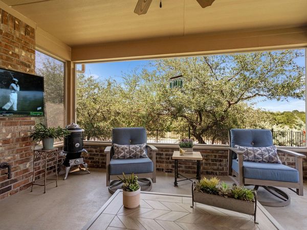 822 Hamilton LN, Georgetown, TX 78633