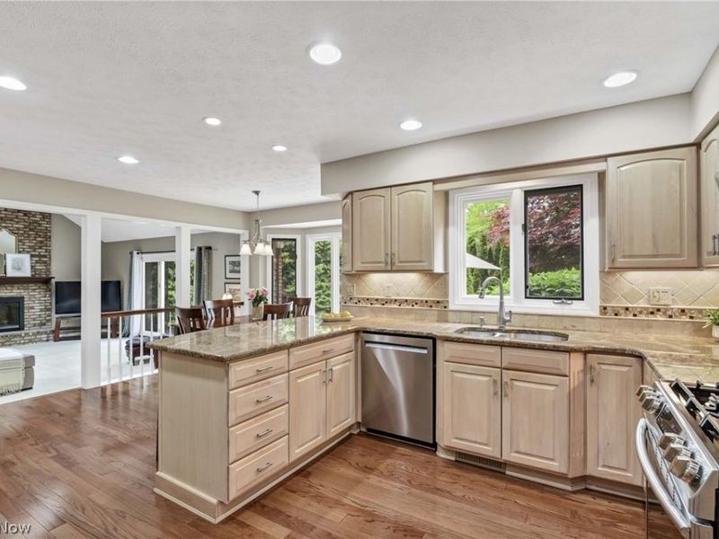 25832 Briarwood Court, Westlake, OH 44145 Photo 16