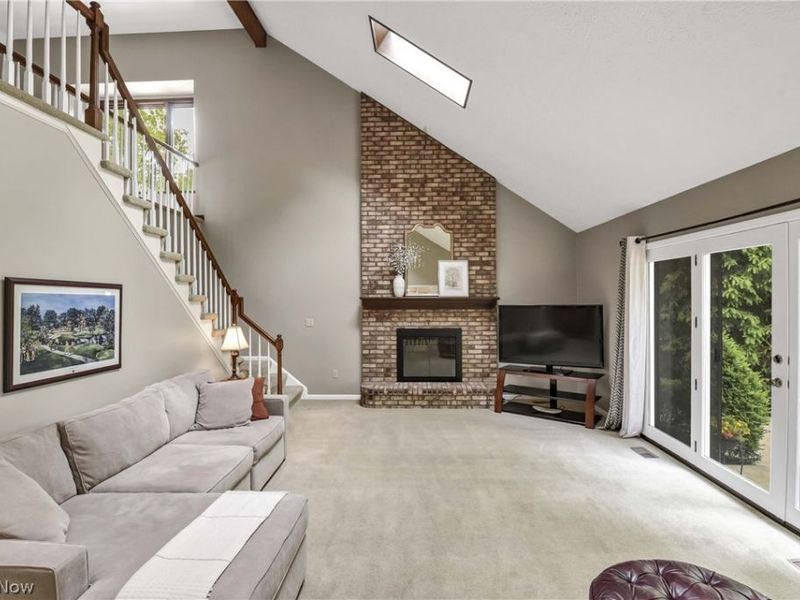 25832 Briarwood Court, Westlake, OH 44145 Photo 3