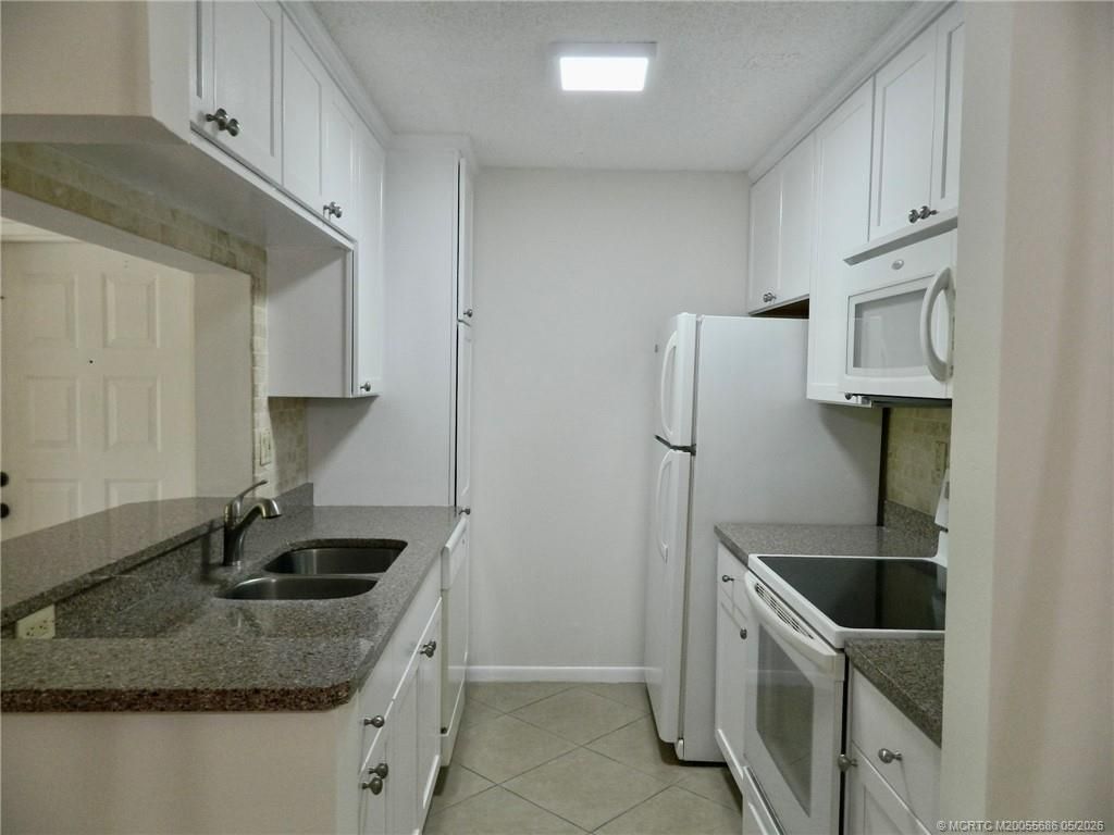 2506 SE Anchorage Cove, Unit G-1, Port Saint Lucie, FL 34952 Photo