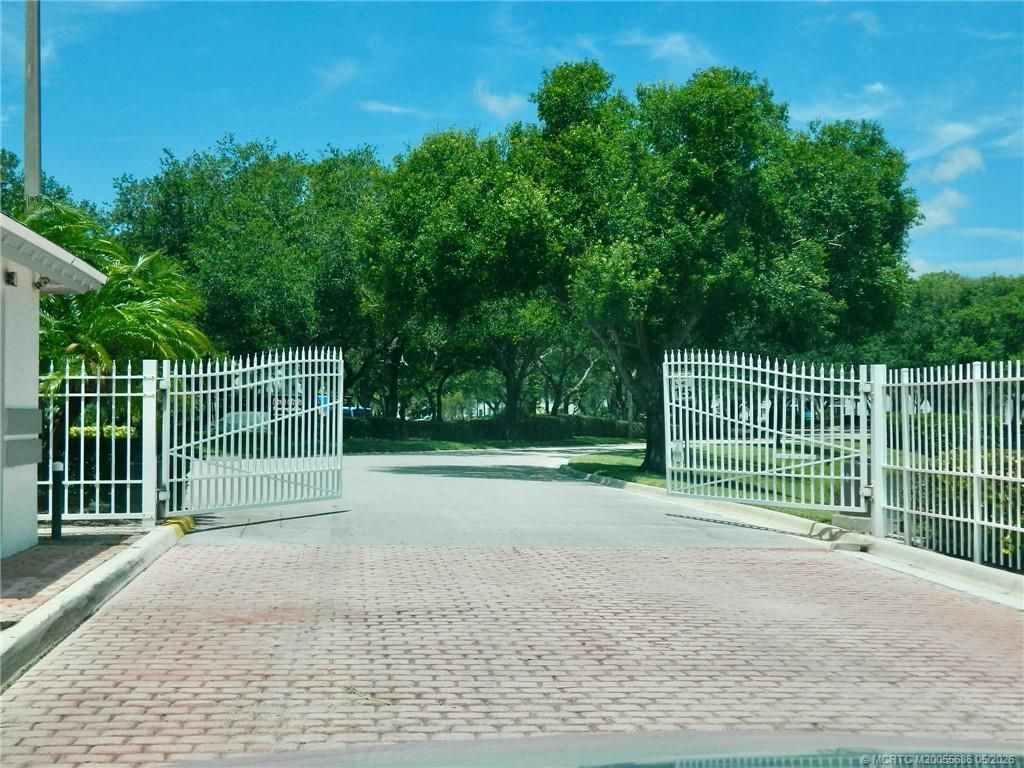 2506 SE Anchorage Cove, Unit G-1, Port Saint Lucie, FL 34952 Photo