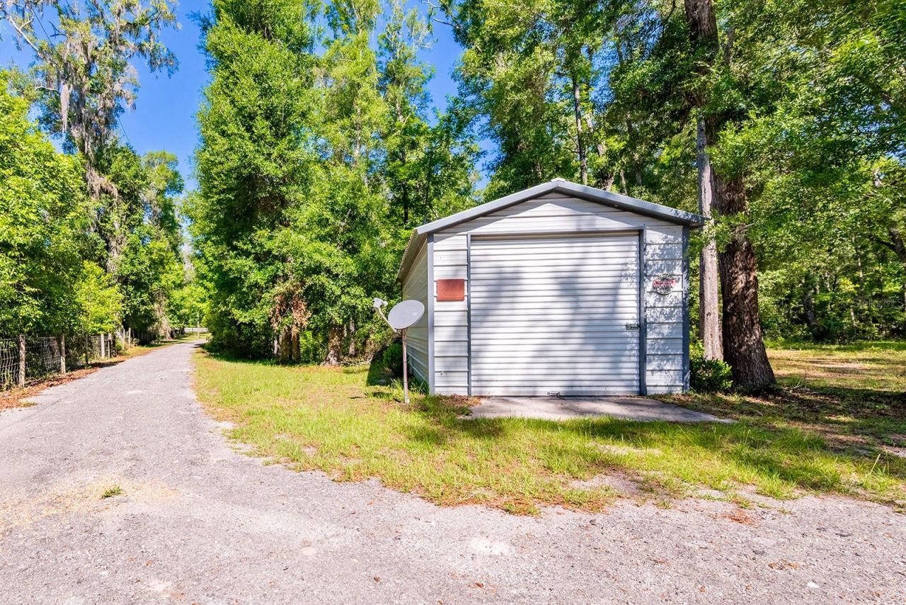 343 NE 743rd Street , Old Town, FL 32680 Photo