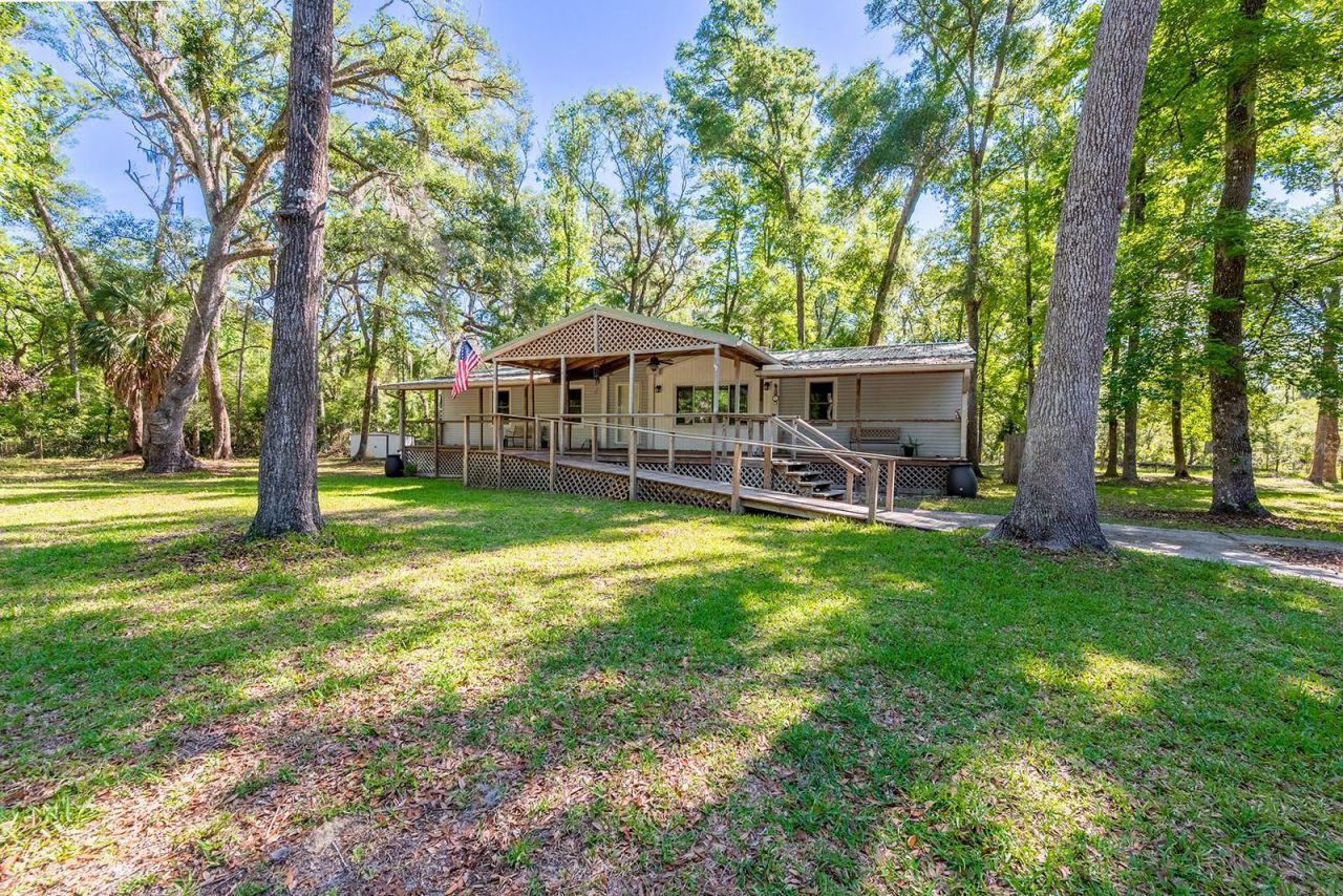 343 NE 743rd Street , Old Town, FL 32680 Photo