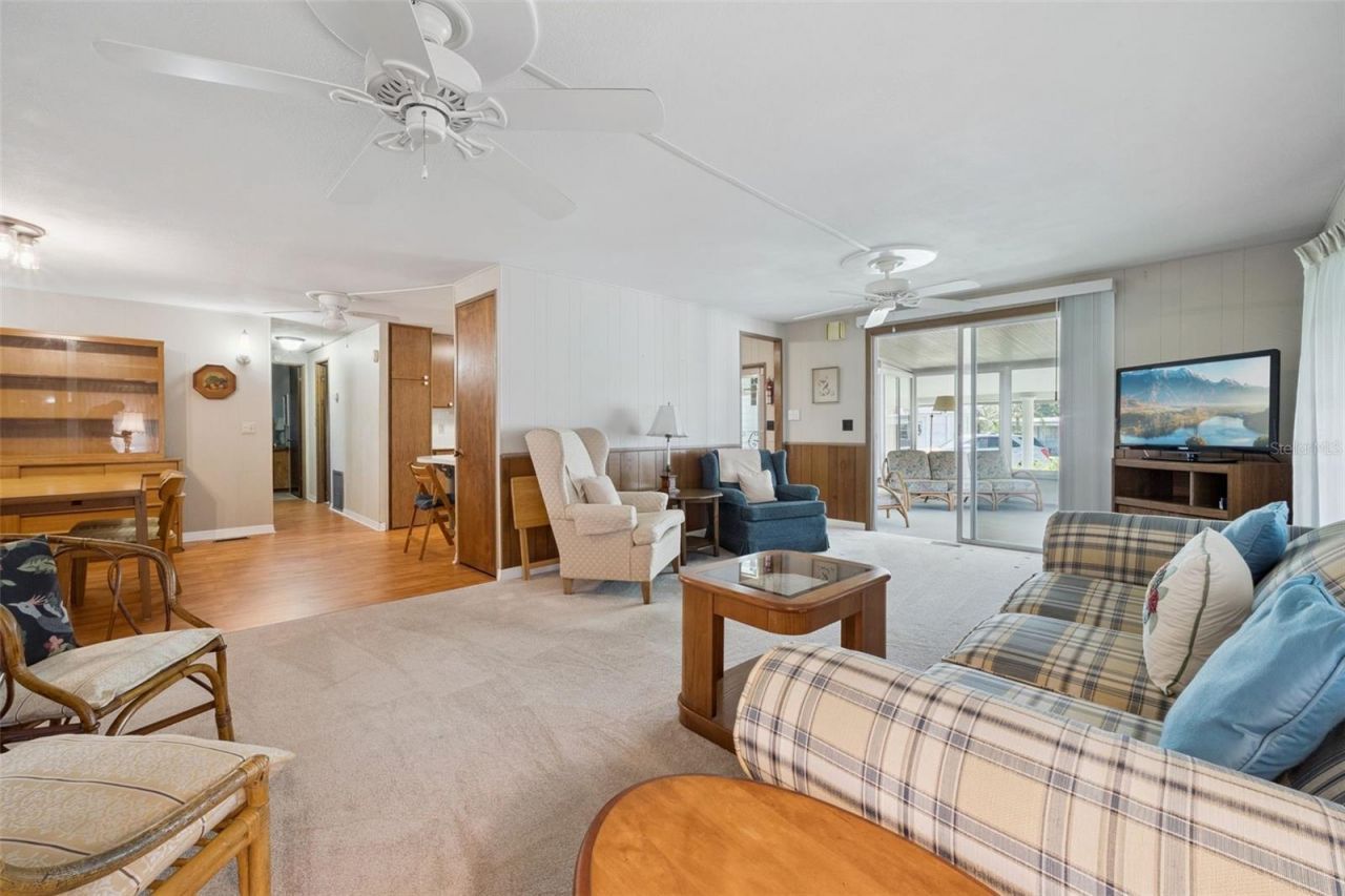 43 Sabal Palm Circle , Eustis, FL 32726 Photo
