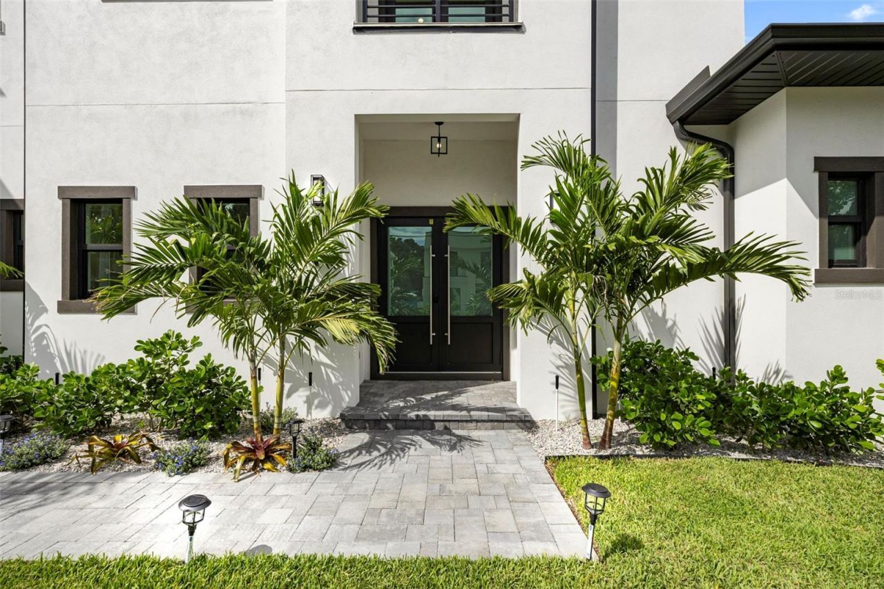 3701 S Lynwood Avenue, Tampa, FL 33611 Photo