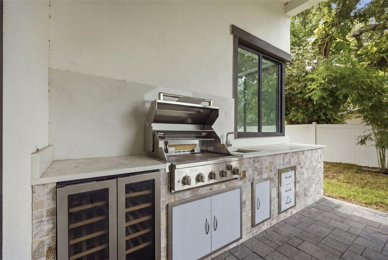 3701 S Lynwood Avenue, Tampa, FL 33611 Photo