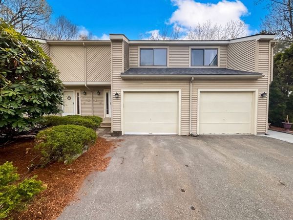 20 Lordvale Blvd, Unit 202, Grafton, MA 01536