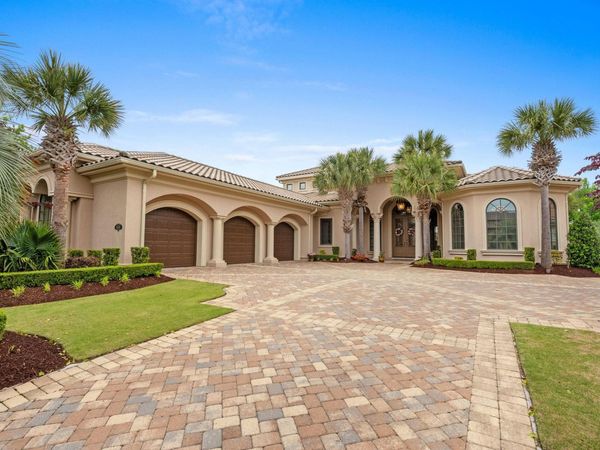1686 Serena Dr., Myrtle Beach, SC 29579