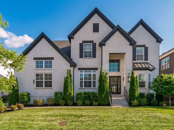 2045 Bocage Cir, Nolensville, TN 37135