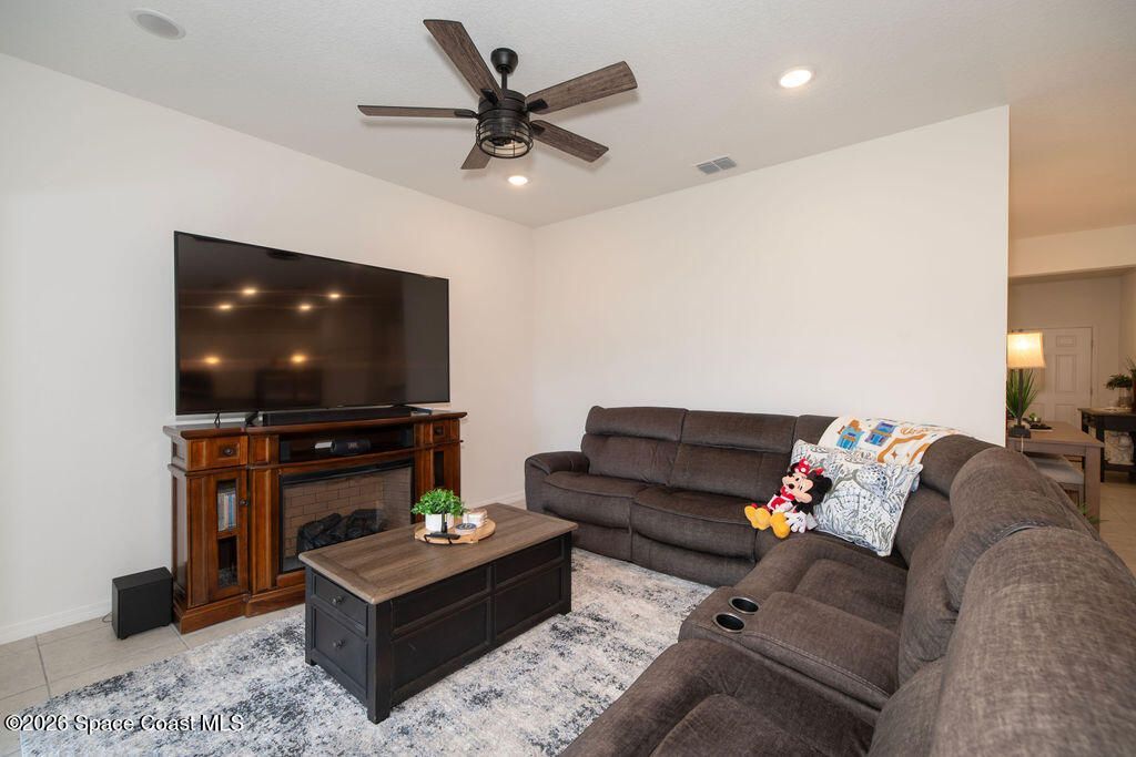 104 Compass Place , Titusville, FL 32796 Photo