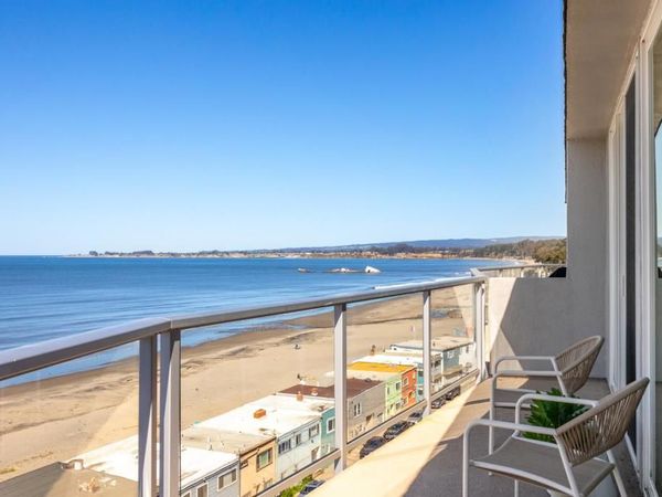 230 Rio Del Mar Boulevard, Unit K, Aptos, CA 95003