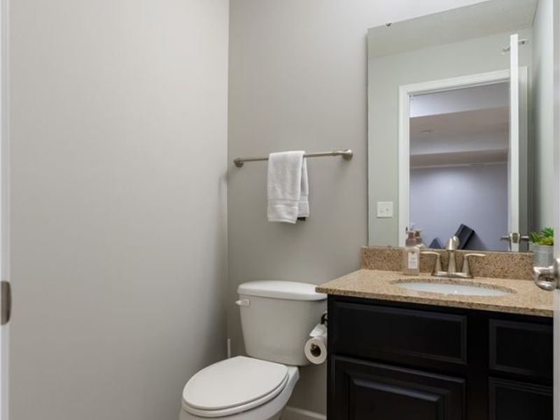 6819 Shiloh Street NW, Canton, OH 44708 Photo 36
