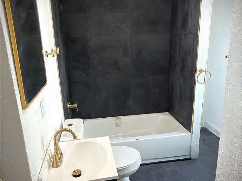 9815 Aetna Road, Cleveland, OH 44105 Photo 9