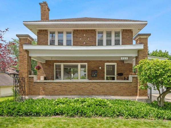 235 Hampton Avenue SE, Grand Rapids, MI 49506