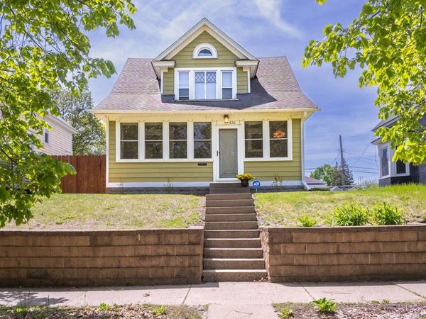 826 Blair Avenue, Saint Paul, MN 55104