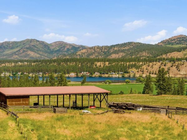 XX W Charles Rd, Nine Mile Falls, WA 99026
