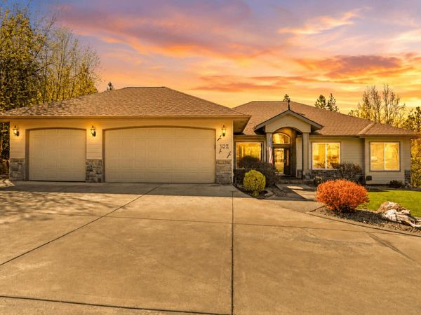 102 N Lindeblad Ln, Liberty Lake, WA 99019