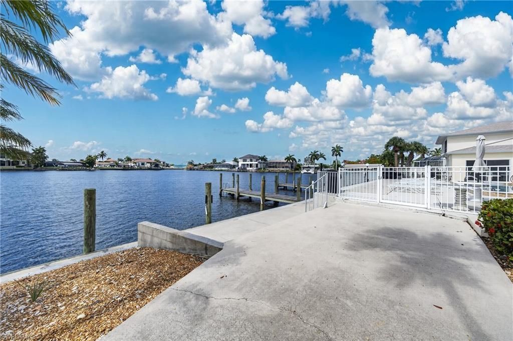 1714 Bikini Ct, Unit 105, Cape Coral, FL 33904 Photo
