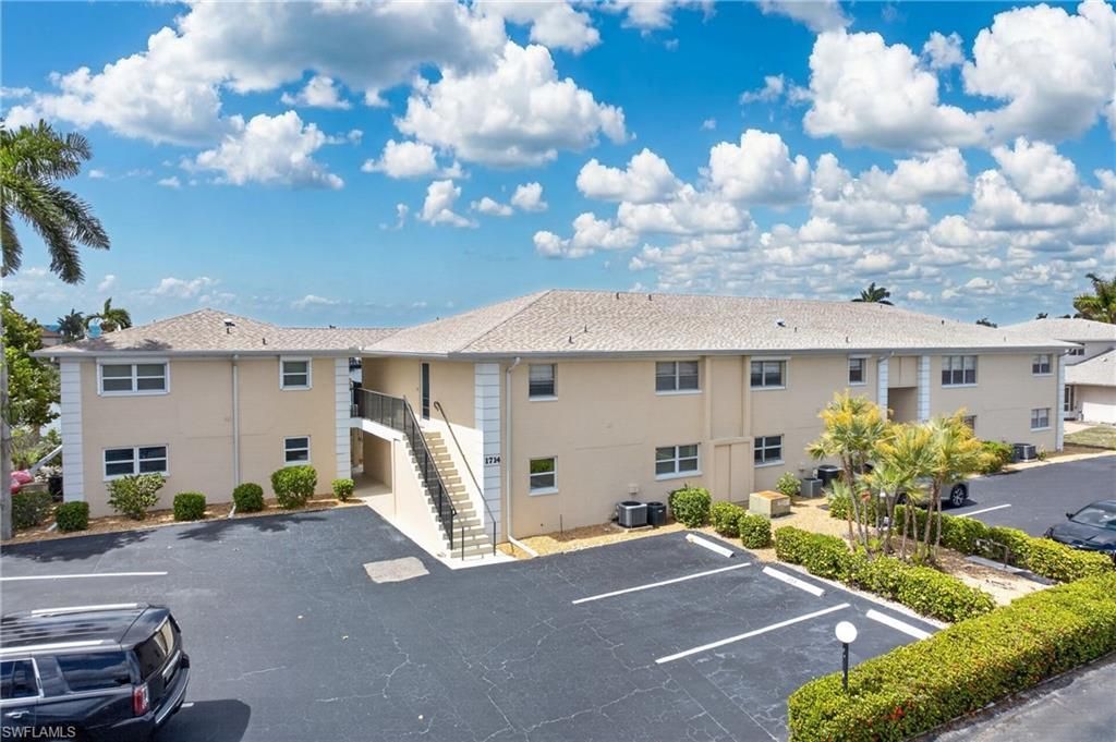 1714 Bikini Ct, Unit 105, Cape Coral, FL 33904 Photo